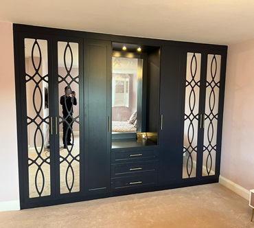 Fitted-Wardrobes